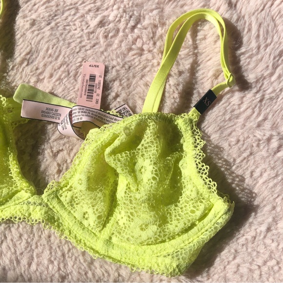 💛VICTORIA’S SECRET BRALETTE LACE BRA - Picture 4 of 15